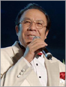 杨洪基
