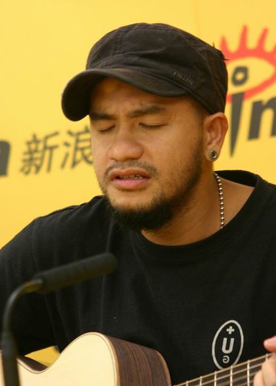 チャン・チェンユェ